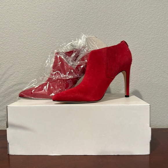 Calvin Klein Shoes - Calvin Klein ankle booties